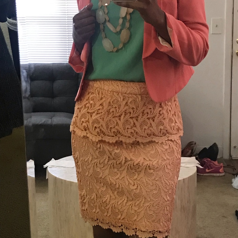 XS Coral Gianni Bini skirt